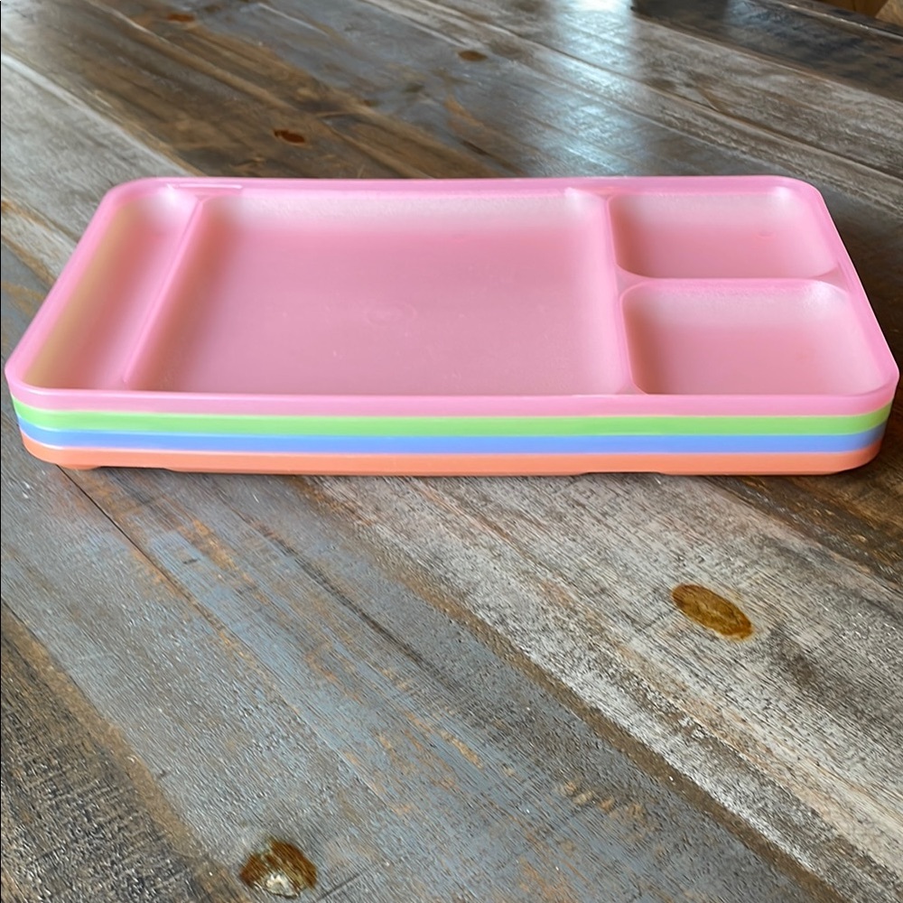 Tupperware Kids Tray Set - Picture 13 of 13